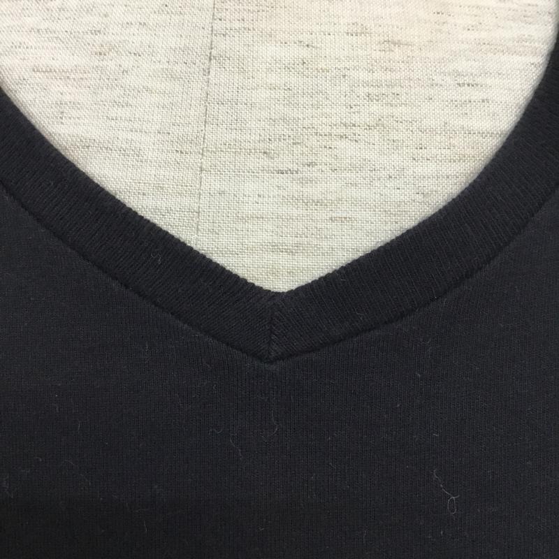 トミーヒルフィガー TOMMY HILFIGER Tシャツ 半袖 C81 7868679 Vネック ワンポイント S 刺繍 黒 / ブラック /  メンズ USED 古着 中古 10062532