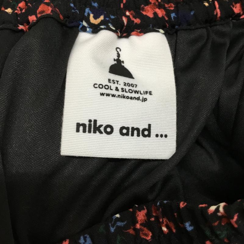ニコアンド niko and... スカート ロングスカート 総柄 X 花柄 黒 / ブラック /  レディース USED 古着 中古 10065173