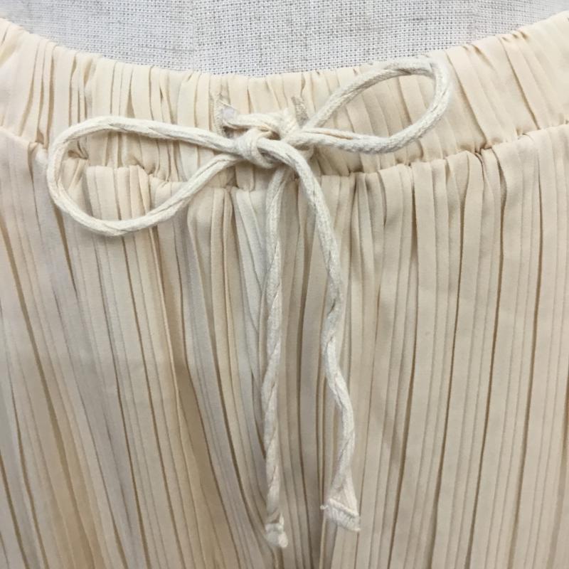 ダブルクローゼット w closet ボトムス ボトムス プリーツパンツ FREE 無地 ベージュ / ベージュ /  レディース USED 古着 中古 10065194