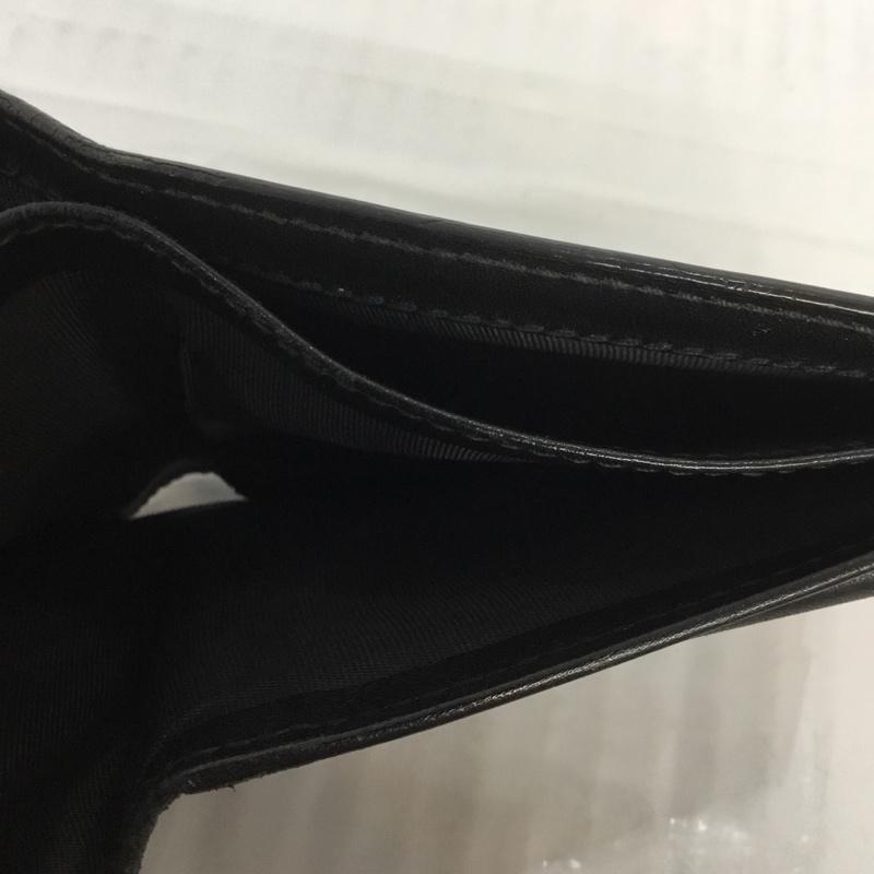 グッチ GUCCI 財布 二つ折り 8055775991 スタッズ 箱有  黒 / ブラック /  メンズ USED 古着 中古 10065972