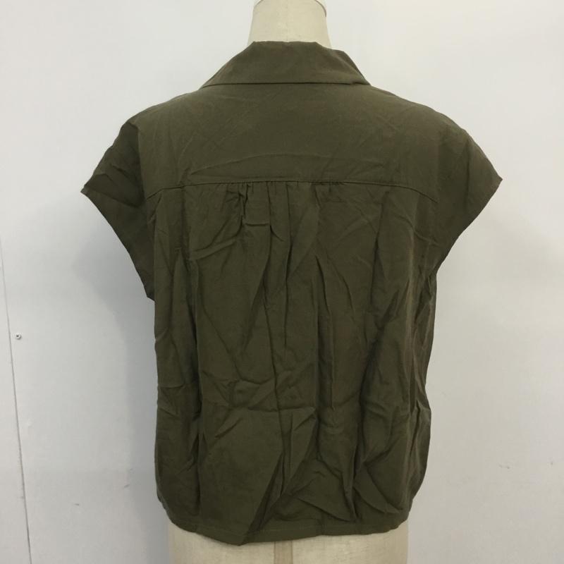 ダブルクローゼット w closet シャツ、ブラウス 半袖 タグ付 FREE 無地 カーキ / カーキ /  レディース USED 古着 中古 10067716