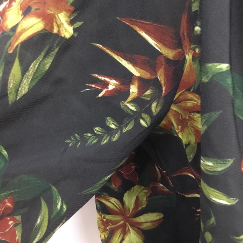 マウジー MOUSSY カットソー 半袖 オフショル トロピカル柄 FREE 総柄 黒 / ブラック /  レディース USED 古着 中古 10068215