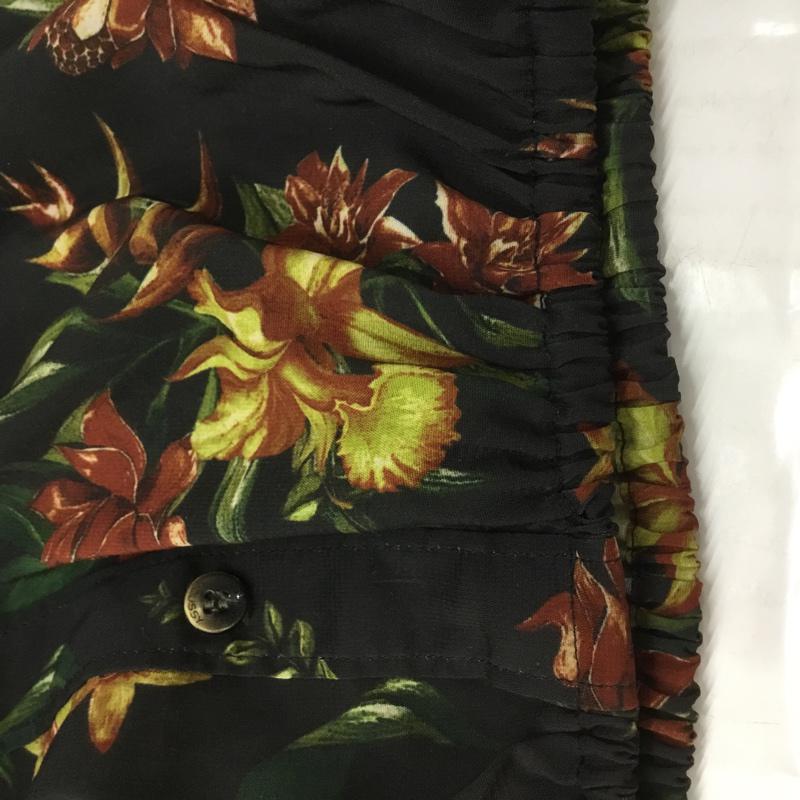 マウジー MOUSSY カットソー 半袖 オフショル トロピカル柄 FREE 総柄 黒 / ブラック /  レディース USED 古着 中古 10068215