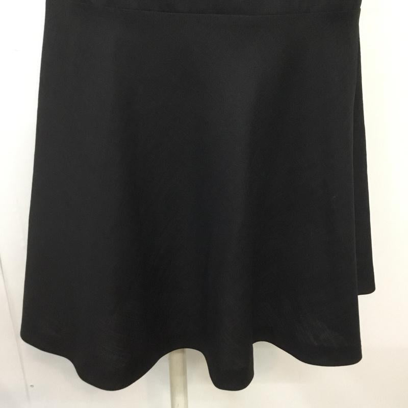 インディヴィ INDIVI スカート ひざ丈スカート 38 無地 黒 / ブラック /  レディース USED 古着 中古 10068361