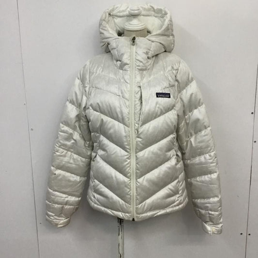パタゴニア patagonia ジャケット、上着 ダウンジャケット 30550F9 S ロゴ、文字 白 / ホワイト /  レディース USED 古着 中古 10069313