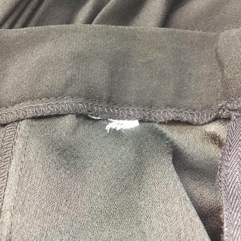 ザラ ZARA スカート ひざ丈スカート プリーツ アシンメトリー L 無地 黒 / ブラック /  レディース USED 古着 中古 10069824