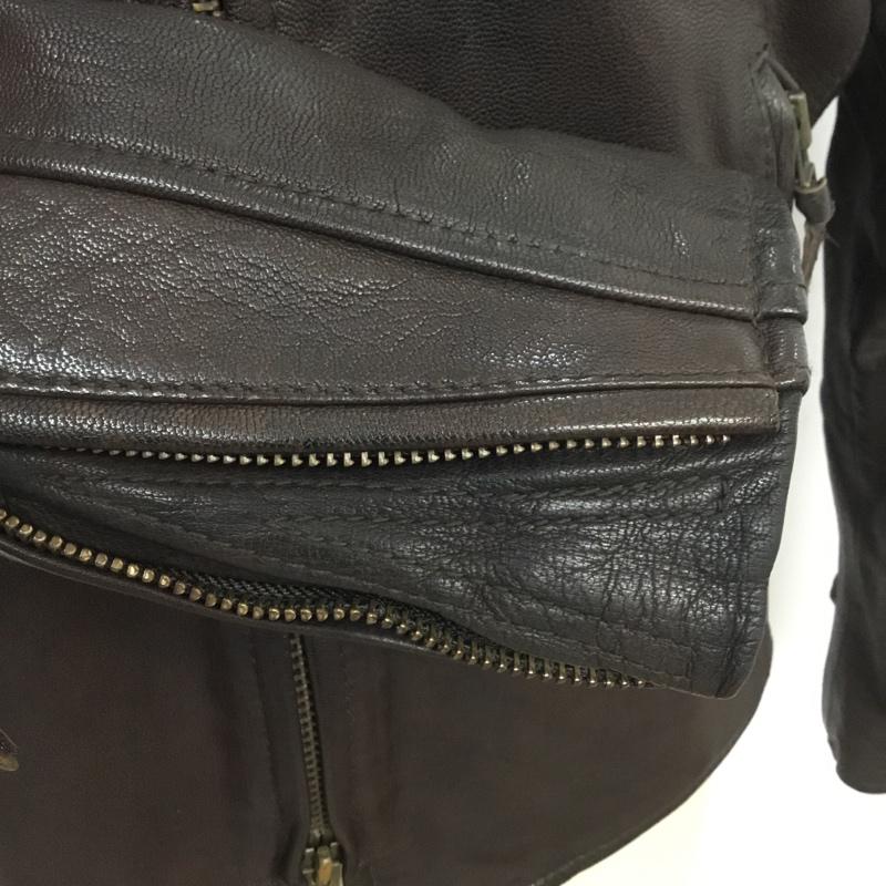 アヴィレックス AVIREX ジャケット、上着 レザージャケット 6121009 プリント ライダース M ロゴ、文字 ダークブラウン / ダークブラウン /  メンズ USED 古着 中古 10070372