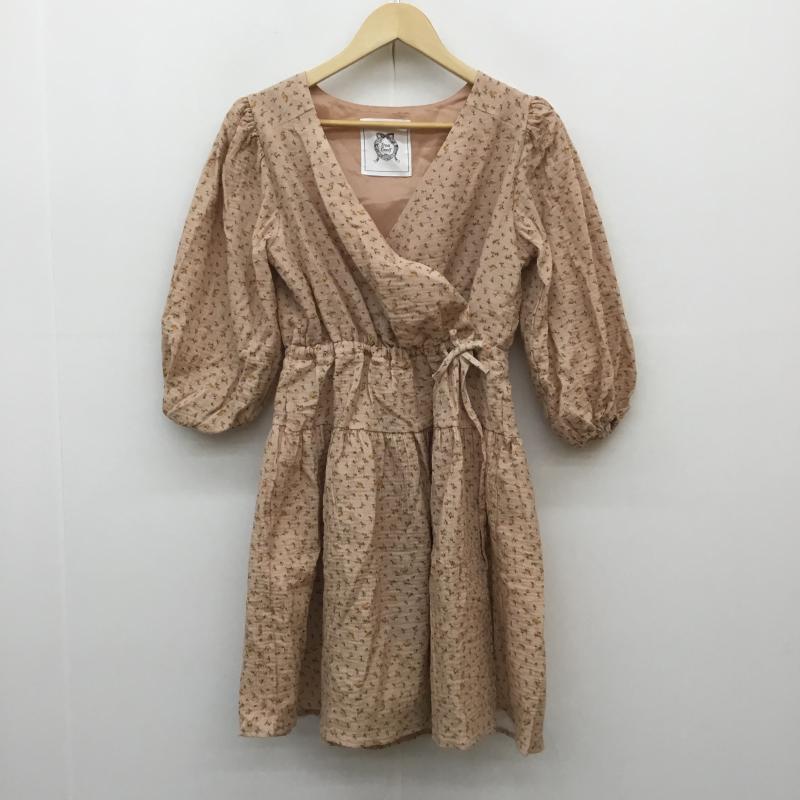 ユーズドクロージング used clothes ワンピース ひざ丈スカート Treat Urself トリートユアセルフ 花柄 ベージュ / ベージュ /  レディース USED 古着 中古 10070860
