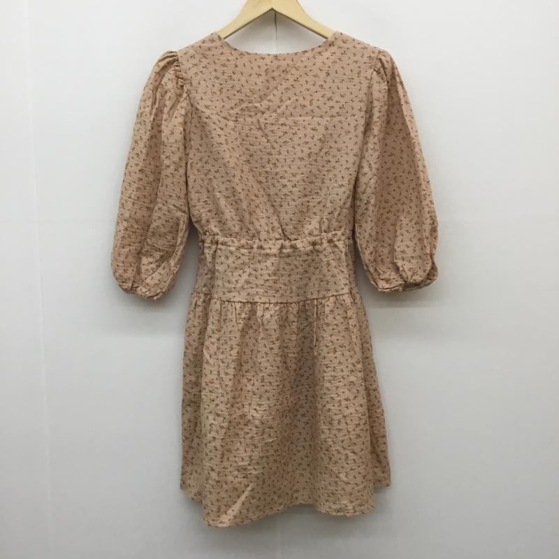 ユーズドクロージング used clothes ワンピース ひざ丈スカート Treat Urself トリートユアセルフ 花柄 ベージュ / ベージュ /  レディース USED 古着 中古 10070860