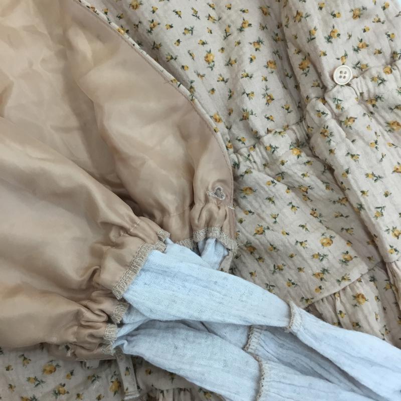 ユーズドクロージング used clothes ワンピース ひざ丈スカート Treat Urself トリートユアセルフ 花柄 ベージュ / ベージュ /  レディース USED 古着 中古 10070860