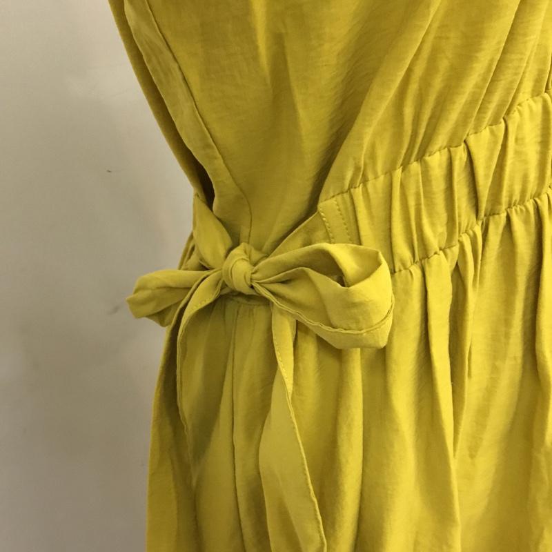 ザラ ZARA ワンピース ミニスカート 7385 114 305 DRESS WITH BOWS S 無地 マスタード / マスタード /  レディース USED 古着 中古 10070913