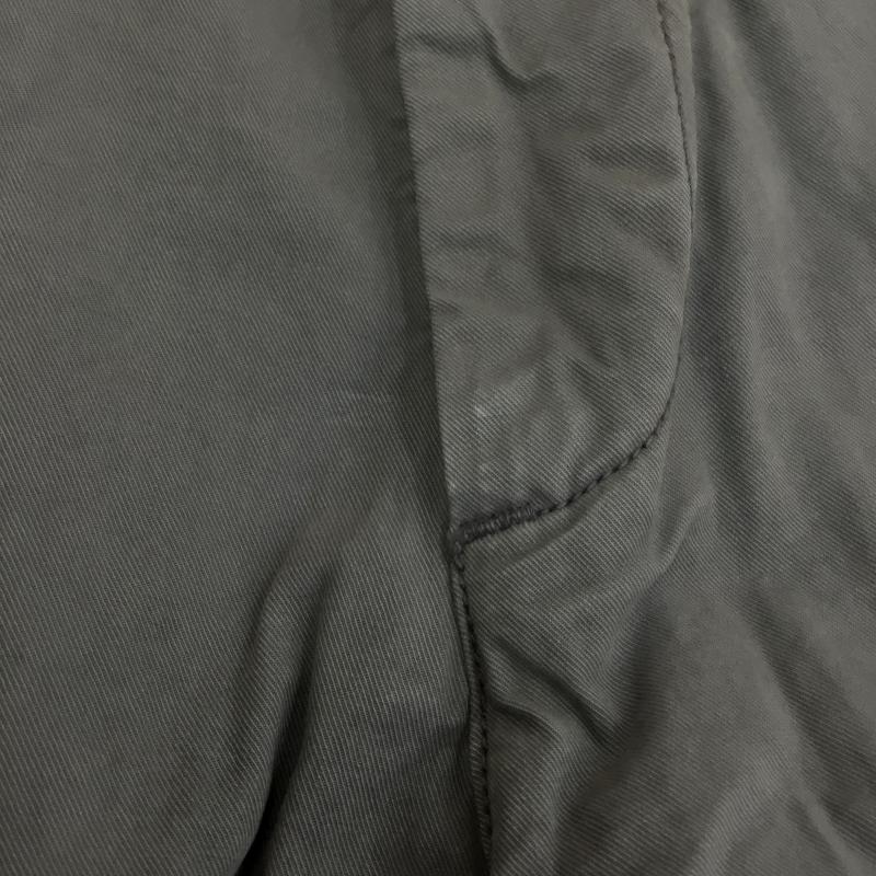 カーハート ダブリューアイピー Carhartt WIP パンツ ショートパンツ JOHNSON SHORT タグ付 33インチ ワンポイント メンズ USED 古着 中古 10070945