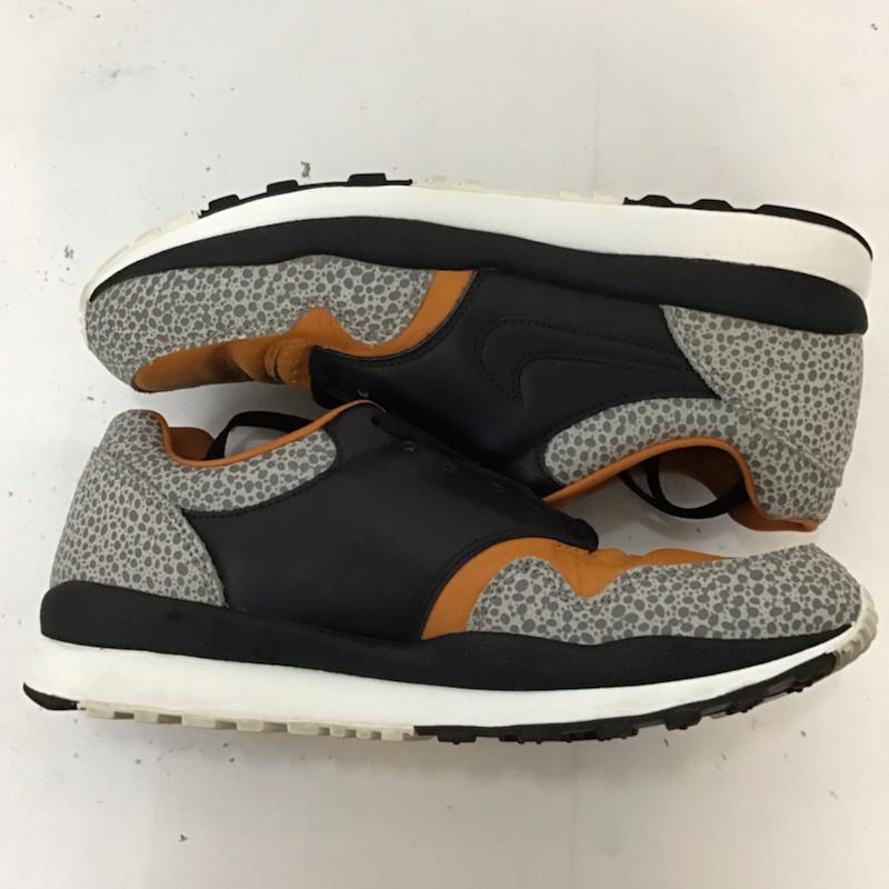 ナイキ NIKE スニーカー スニーカー AO3295 001 AIR SAFARI QS エア サファリ 27.5cm 箱有 27.5cm ロゴ、文字 白 / ホワイト / X 灰 / グレー / X 黒 / ブラック / X 橙 / オレンジ /  メンズ USED 古着 中古 10071158