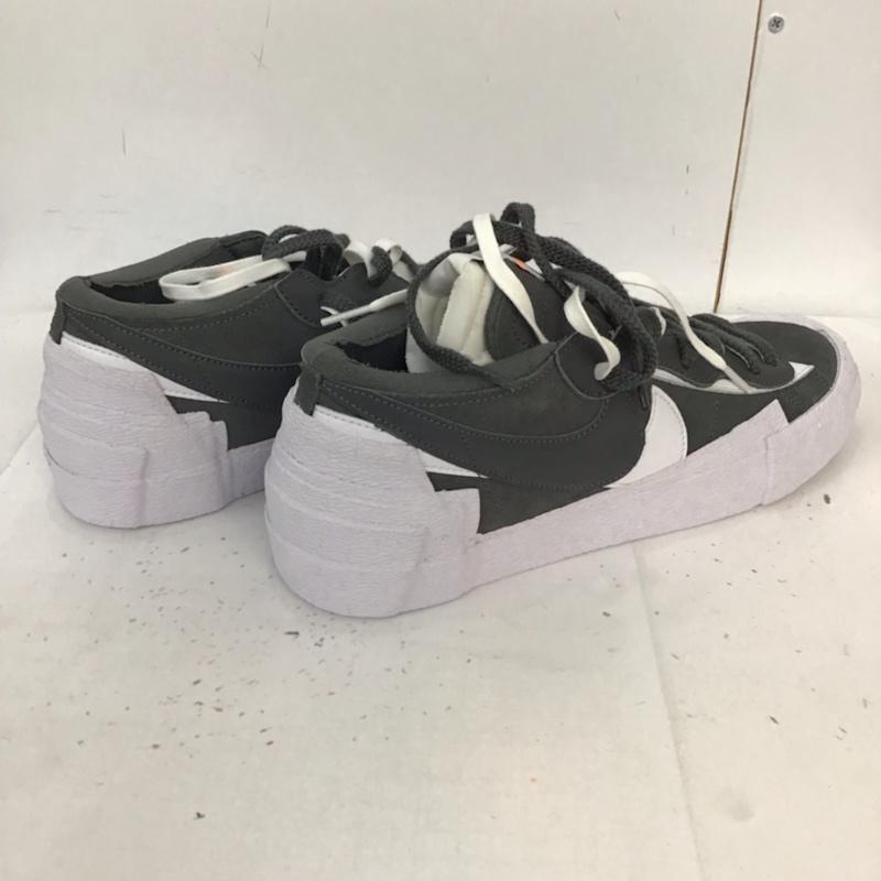 ナイキ NIKE スニーカー スニーカー DD1877 002 BLAZER LOW sacai 28cm 箱有 28.0cm ロゴ、文字 灰 / グレー / X 白 / ホワイト /  メンズ USED 古着 中古 10071166