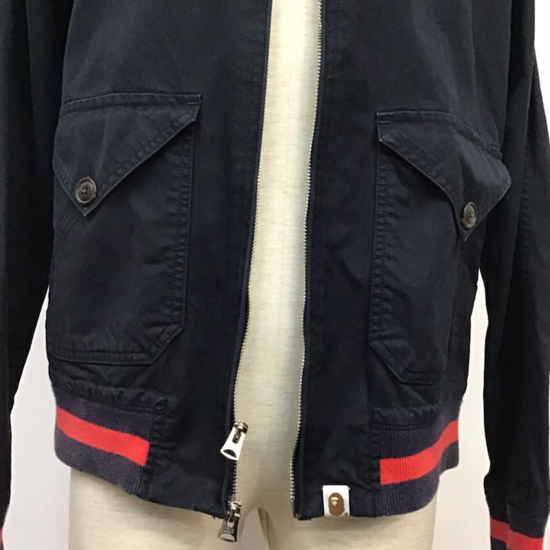アベイシングエイプ A BATHING APE ジャケット、上着 ジャケット、ブレザー 1860-140-008 M ワンポイント 紺 / ネイビー / X 赤 / レッド /  メンズ USED 古着 中古 10071759