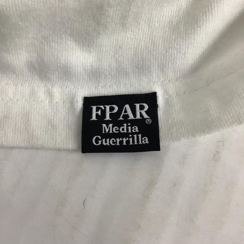 フォーピーエーアールメディアゲリラ FPARMEDIAGUERRILLA Tシャツ 半袖 クルーネック 2 プリント 白 / ホワイト /  メンズ USED 古着 中古 10071857