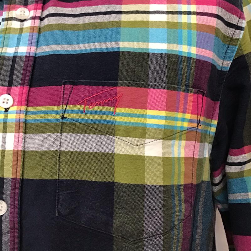 トミー TOMMY シャツ、ブラウス 長袖 ボタンダウン ロゴ M チェック マルチカラー / マルチカラー /  メンズ USED 古着 中古 10071875