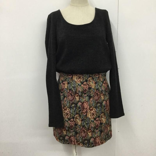 リエンダ rienda ワンピース ひざ丈スカート 1105A783-0960 ゴブラン M 花柄 黒 / ブラック /  レディース USED 古着 中古 10072145