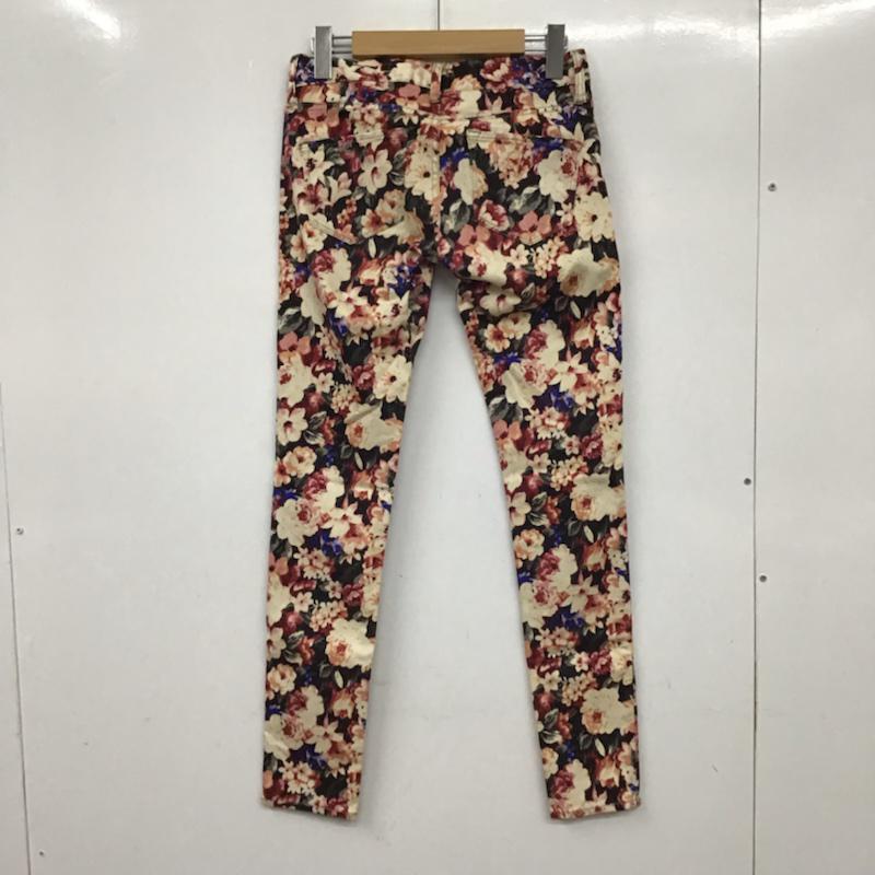 アズールバイマウジー AZUL BY MOUSSY ボトムス ボトムス 2506S631-0050 スキニー S 花柄 マルチカラー / マルチカラー /  レディース USED 古着 中古 10072510