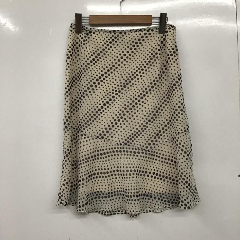 アンタイトル UNTITLED スカート ひざ丈スカート JD153-79027JJ 2 ドット アイボリー / アイボリー / X 黒 / ブラック /  レディース USED 古着 中古 10072514