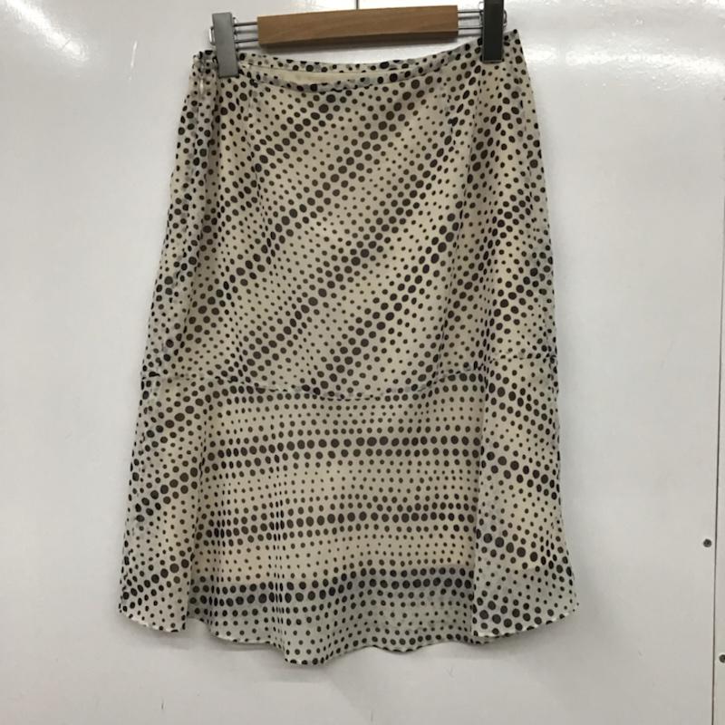アンタイトル UNTITLED スカート ひざ丈スカート JD153-79027JJ 2 ドット アイボリー / アイボリー / X 黒 / ブラック /  レディース USED 古着 中古 10072514