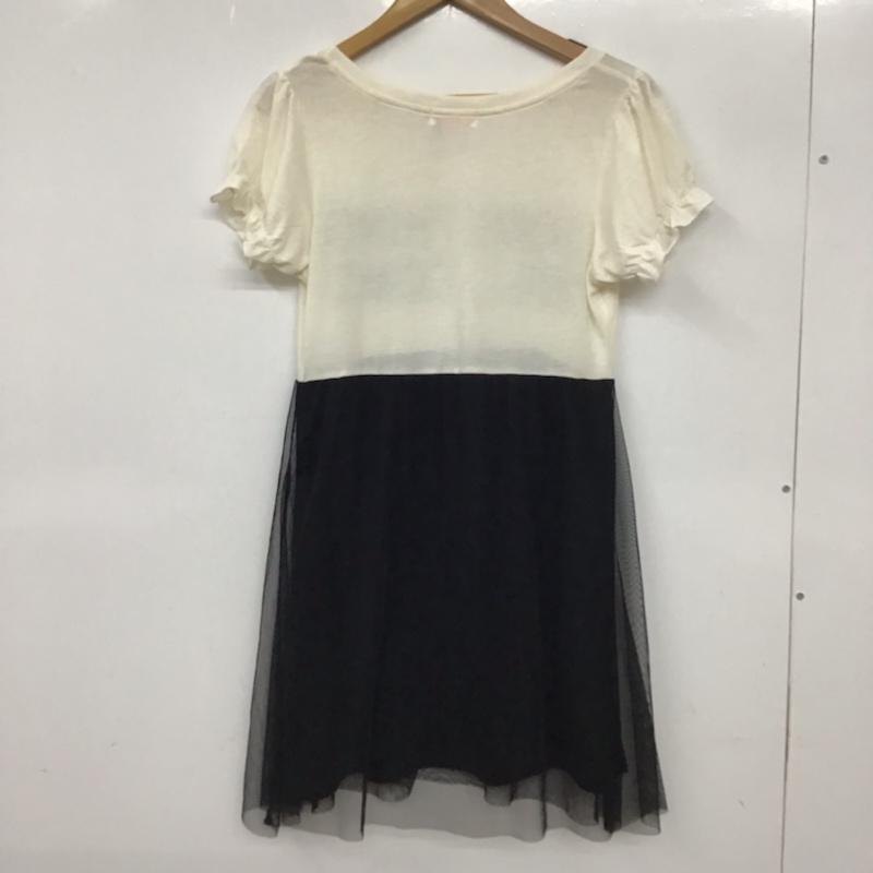 イーハイフンワールドギャラリー E hyphen world gallery ワンピース ミニスカート 20136H61010 チュール切替 カットソー FREE ロゴ、文字 アイボリー / アイボリー / X 黒 / ブラック /  レディース USED 古着 中古 10072536