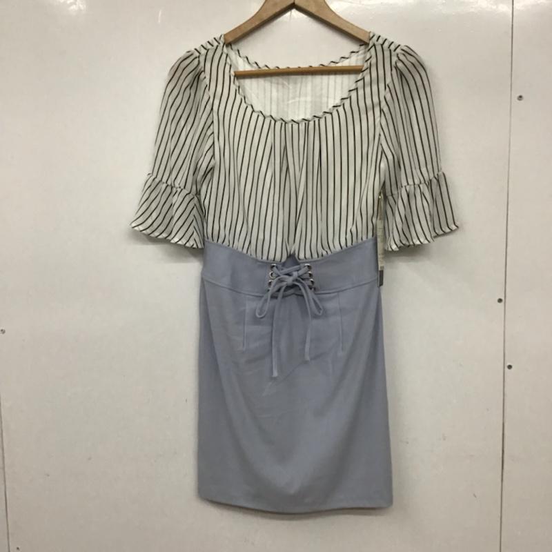 セシルマクビー CECIL McBEE ワンピース ひざ丈スカート 231-30-11085-01-53 ウエスト切替 M ストライプ 白 / ホワイト / X 黒 / ブラック / X 水色 / ライトブルー /  レディース USED 古着 中古 10072541