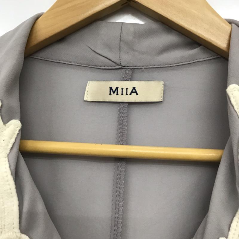 ミーア MIIA シャツ、ブラウス 長袖 3123-088-8 レース ビーズ ショート丈 7号  灰 / グレー /  レディース USED 古着 中古 10072550