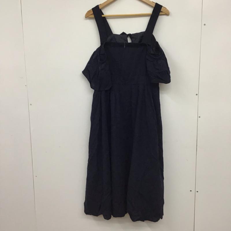 ダブルクローゼット w closet ワンピース ロングスカート 303220 リネン混オフショルダーワンピース 無地 紺 / ネイビー /  レディース USED 古着 中古 10072551