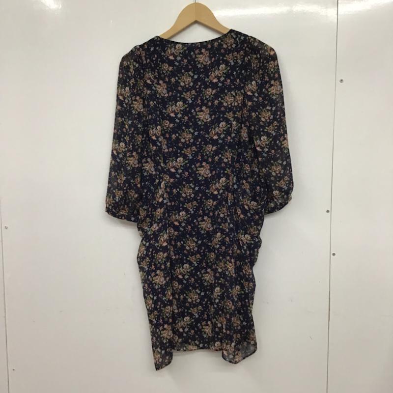 ナチュラルビューティーベーシック NATURAL BEAUTY BASIC ワンピース ひざ丈スカート 017-240911 S 花柄 紺 / ネイビー /  レディース USED 古着 中古 10072573