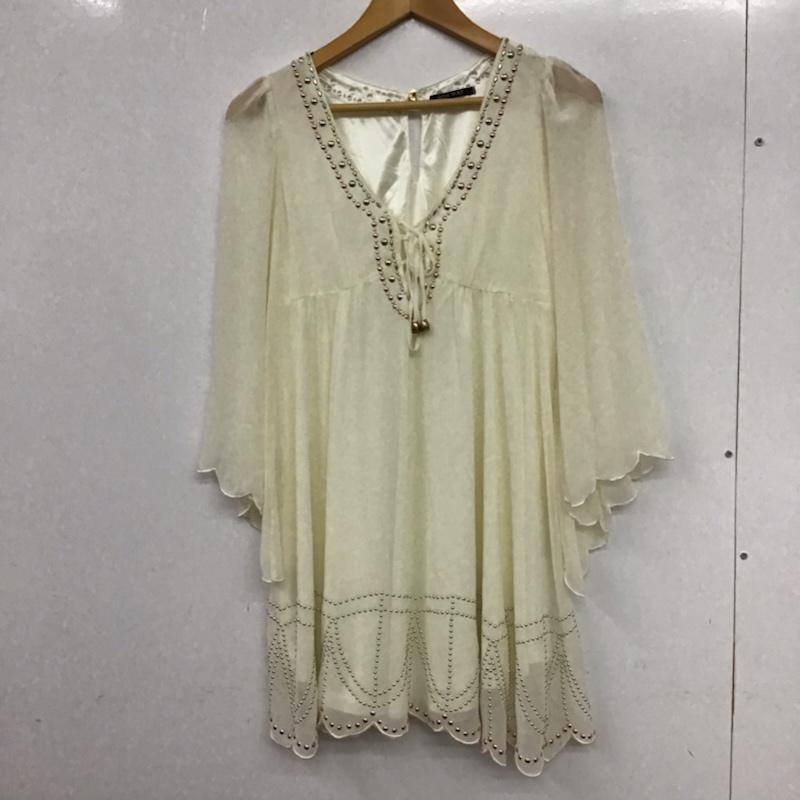 ワンウェイ one way ワンピース ミニスカート 5002-12563 Vネック スタッズ M  アイボリー / アイボリー /  レディース USED 古着 中古 10072592