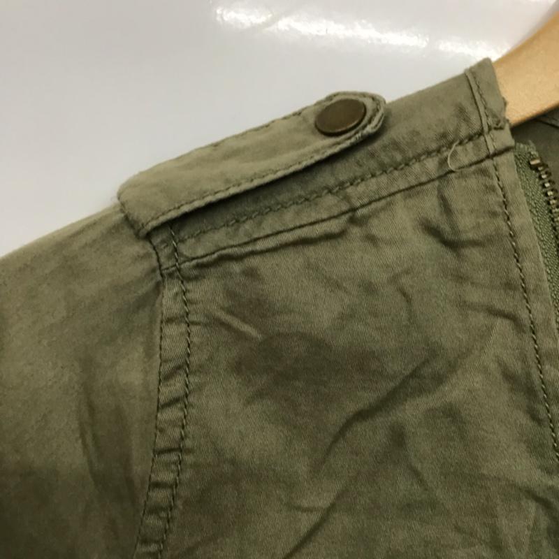 レトロガール RETRO GIRL ジャケット、上着 ジャケット、ブレザー REBZR0539-2 ミリタリー 5分袖 ノーカラー M 無地 カーキ / カーキ /  レディース USED 古着 中古 10072619