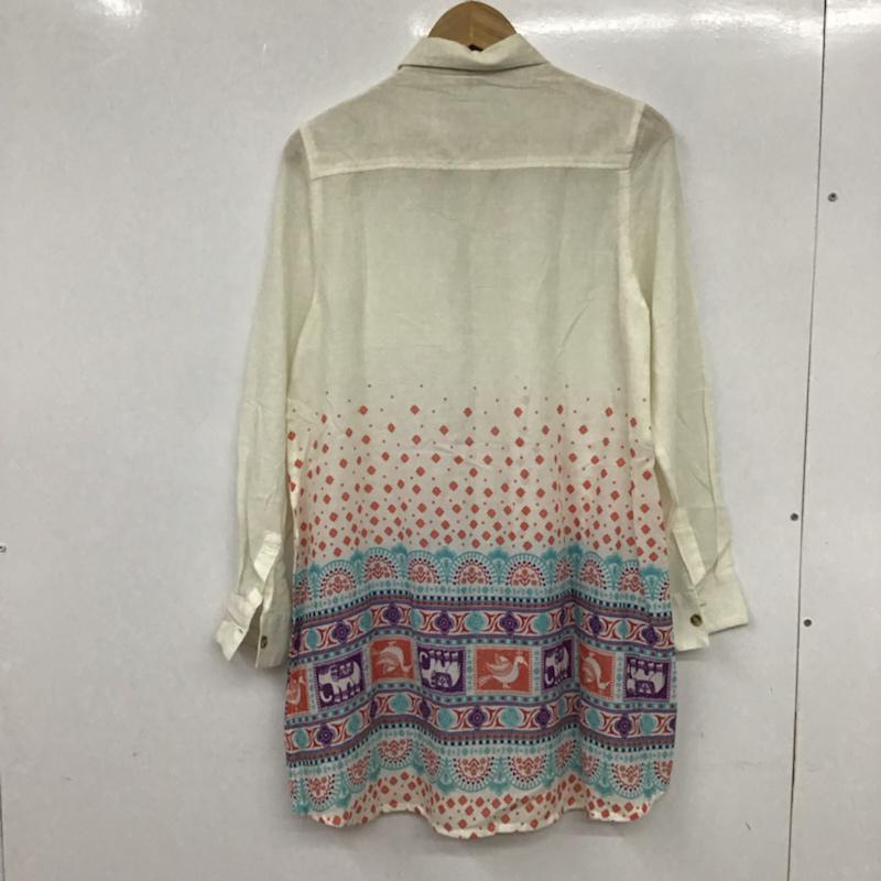 チチカカ TITICACA シャツ、ブラウス 長袖 ロング丈 FREE  アイボリー / アイボリー /  レディース USED 古着 中古 10072627