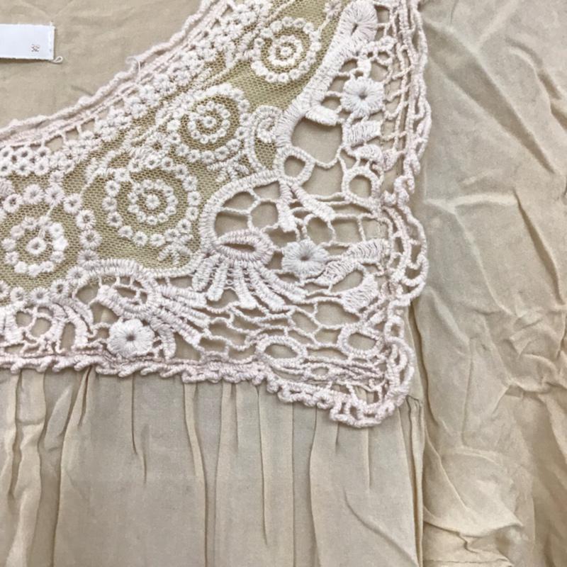 ローリーズファーム LOWRYS FARM ワンピース ひざ丈スカート LF071000TM レース M 無地 ベージュ / ベージュ /  レディース USED 古着 中古 10072646