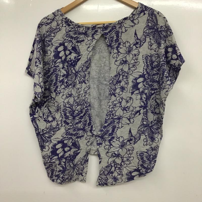 アミナ Amina カットソー 半袖 65152C10000 バックオープン 総柄 灰 / グレー /  レディース USED 古着 中古 10072790