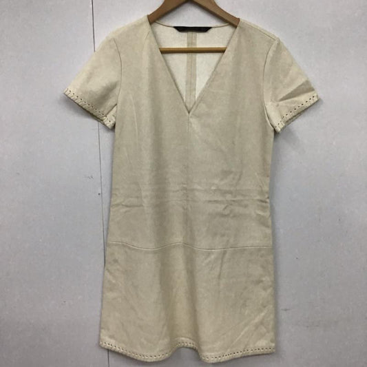 ザラ ZARA ワンピース ひざ丈スカート TRAFALUC 7901 267 746 フェイクレザー Vネック M 無地 アイボリー / アイボリー /  レディース USED 古着 中古 10072833
