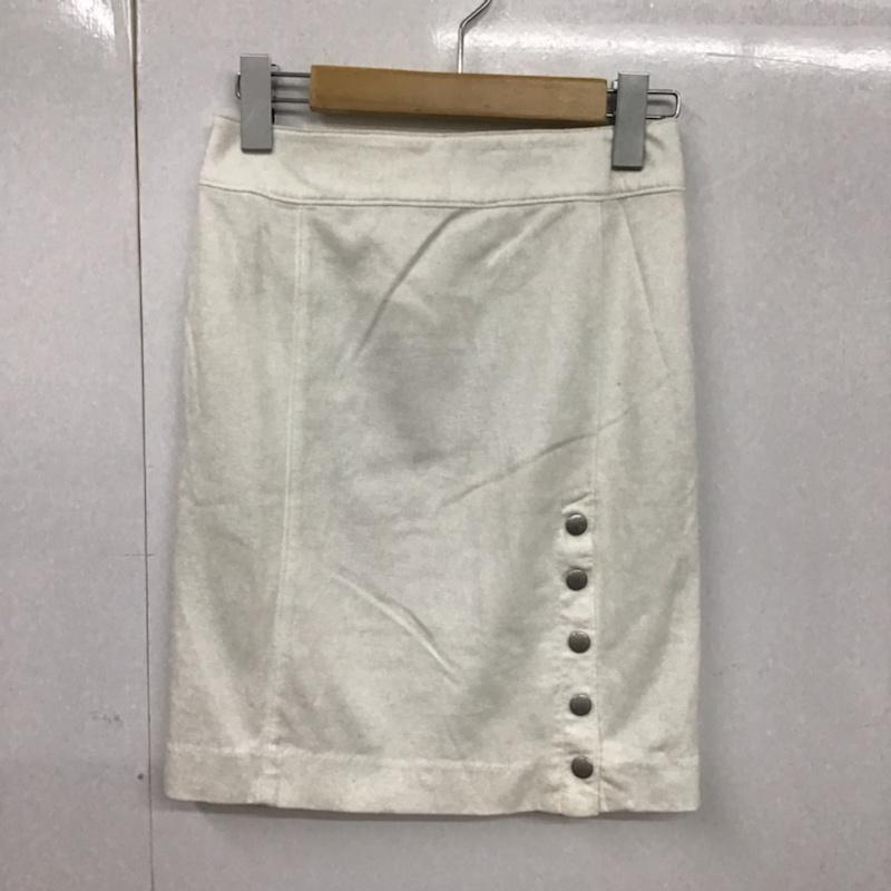 ルスーク LESOUK スカート ひざ丈スカート バックファスナー 34 無地 白 / ホワイト /  レディース USED 古着 中古 10072867
