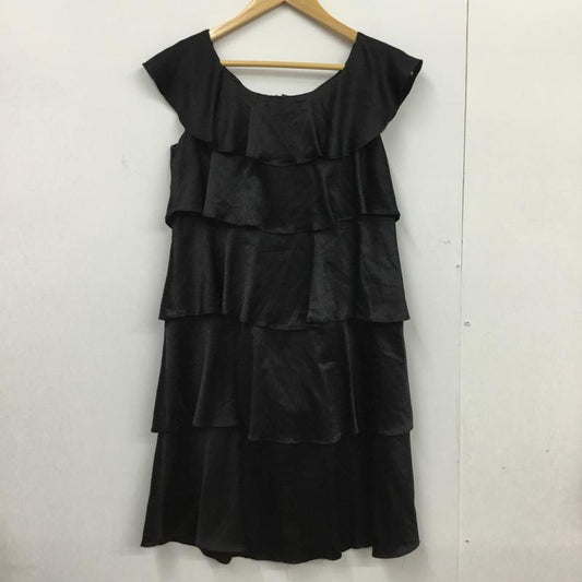 アクシーズファム axes femme ワンピース ひざ丈スカート CA3413-01 ティアード フリル M 無地 黒 / ブラック /  レディース USED 古着 中古 10072894