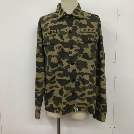 アベイシングエイプ A BATHING APE シャツ、ブラウス 長袖 ミリタリー M カモフラージュ柄・迷彩 ベージュ / ベージュ / X 茶 / ブラウン / X カーキ / カーキ /  メンズ USED 古着 中古 10073468