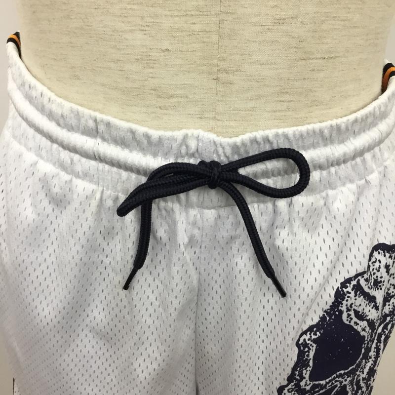 パレス PALACE パンツ ショートパンツ AIRTEX SHORT ドクロ M プリント 白 / ホワイト / X 黒 / ブラック / X 橙 / オレンジ / X 紺 / ネイビー /  メンズ USED 古着 中古 10077165
