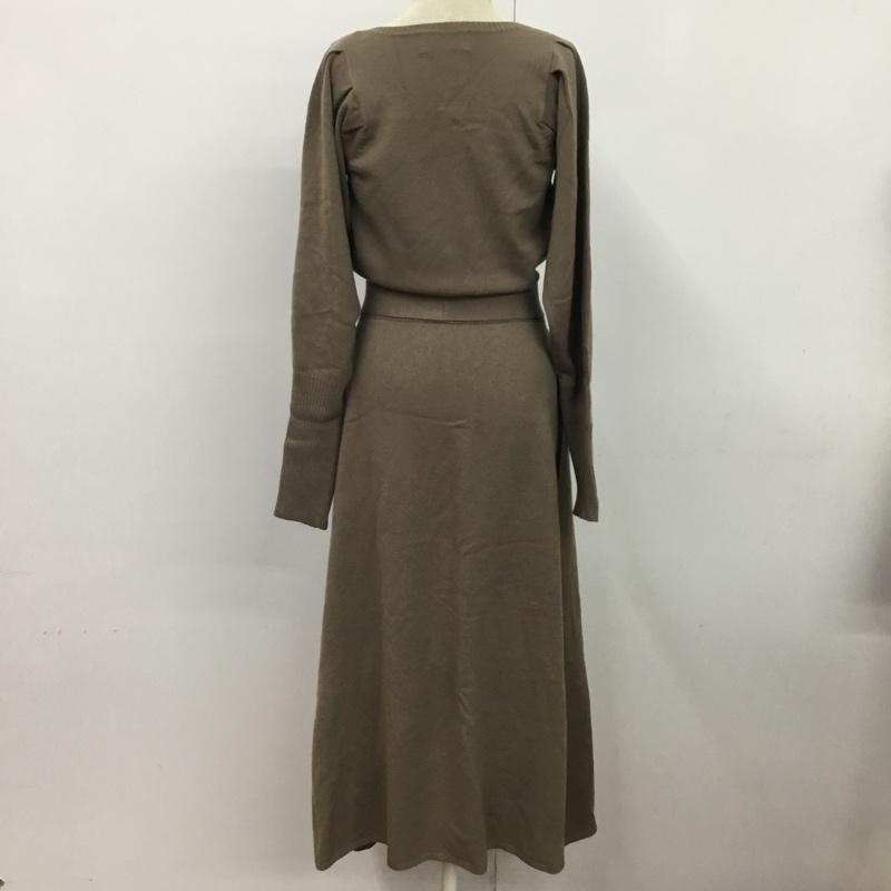 アズールバイマウジー AZUL BY MOUSSY ワンピース ロングスカート 250EAC73-509I SQUARE NECK KNIT ONEPIECE S 無地 ベージュ / ベージュ /  レディース USED 古着 中古 10081873