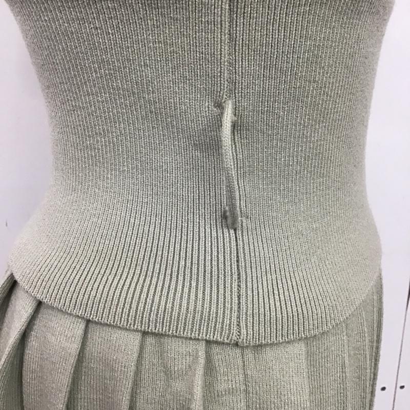 ナイスクラップ NICE CLAUP スカート ロングスカート プリーツ 無地 薄緑 / ライトグリーン /  レディース USED 古着 中古 10082054