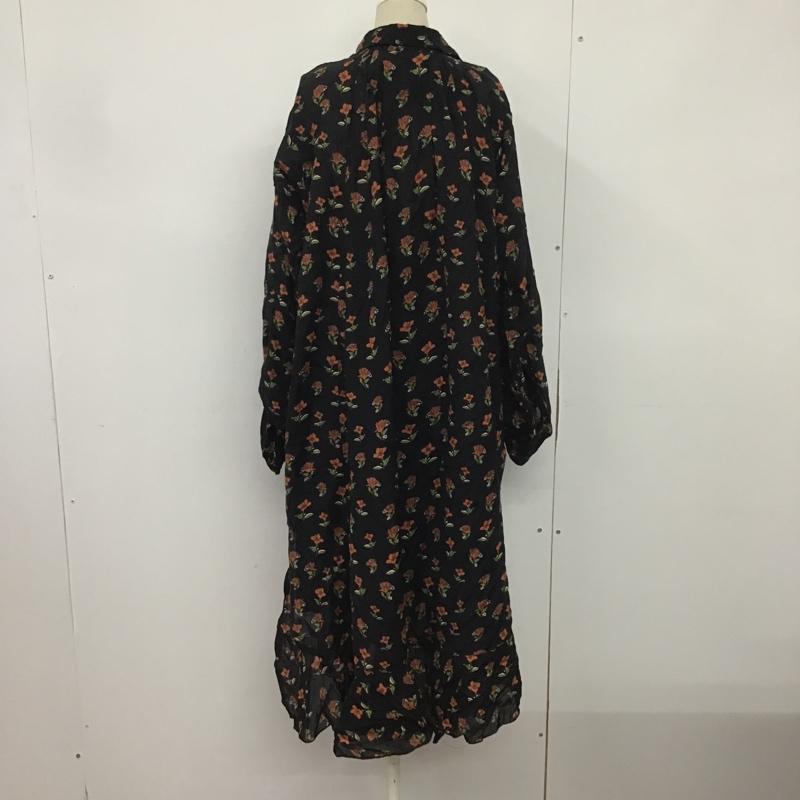 ザラウーマン ZARA WOMAN ワンピース ひざ丈スカート 2903 040 800 サイドスリット S 花柄 黒 / ブラック /  レディース USED 古着 中古 10082429