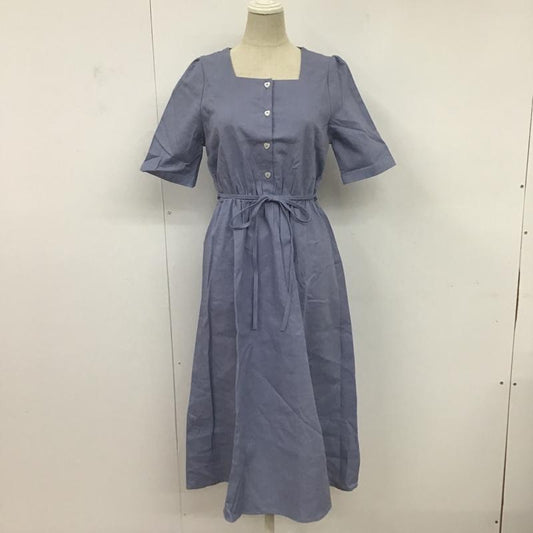 エミプラス emi+ ワンピース ひざ丈スカート タグ付 S 無地 水色 / ライトブルー /  レディース USED 古着 中古 10084010