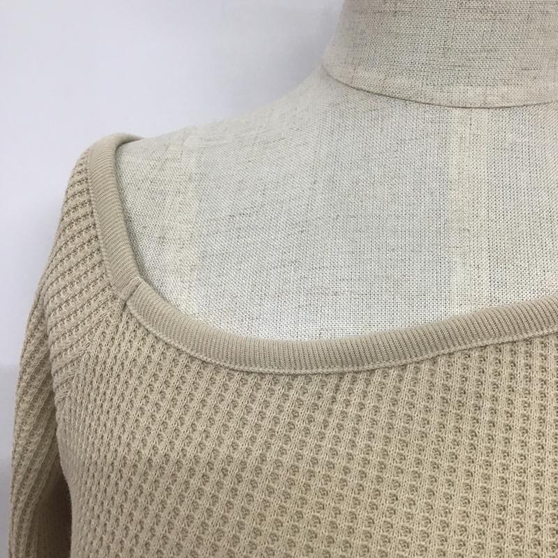 フーズフーチコ who's who Chico カットソー 長袖 CHZ1001106A0003 ワンショルワッフル肩アキTOPS タグ付き FREE 無地 ベージュ / ベージュ /  レディース USED 古着 中古 10084696