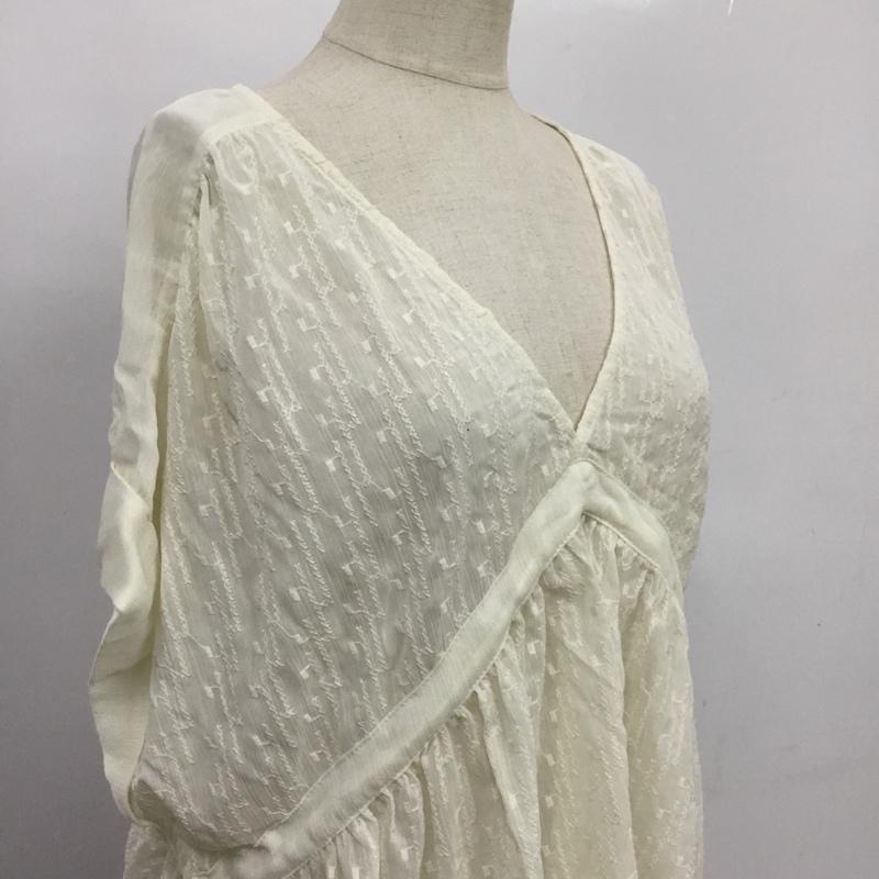 セポ cepo カットソー 半袖 M  オフホワイト / オフホワイト /  レディース USED 古着 中古 10088165