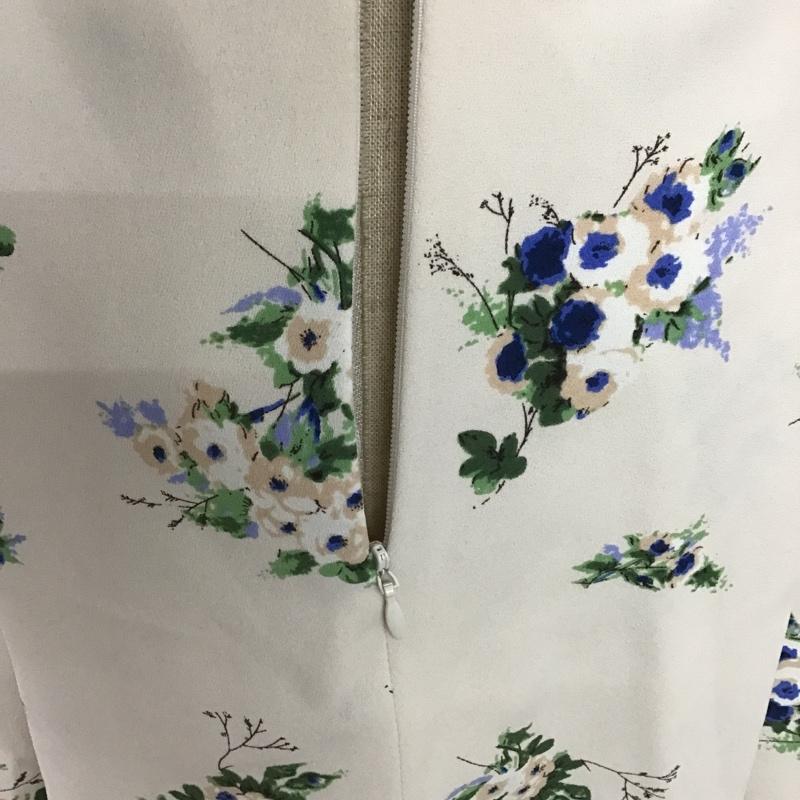 レッセパッセ LAISSE PASSE スカート ミニスカート 36 総柄 X 花柄 マルチカラー / マルチカラー /  レディース USED 古着 中古 10088287