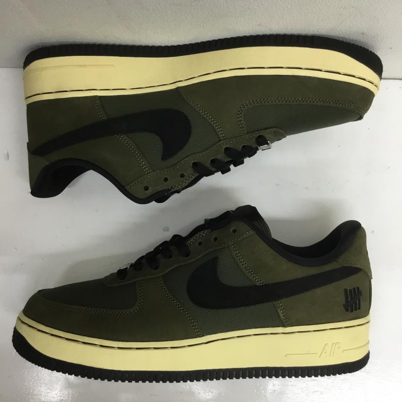 ナイキ NIKE スニーカー スニーカー UNDEFEATED AIR FORCE 1 LOW アンディフィーテッド エアフォース 1 ロー DH3064-300 28.0cm ロゴ、文字 カーキ / カーキ /  メンズ USED 古着 中古 10088368