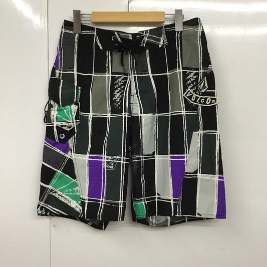 ボルコム VOLCOM パンツ ショートパンツ サーフショーツ 30 総柄 マルチカラー / マルチカラー /  メンズ USED 古着 中古 10090239