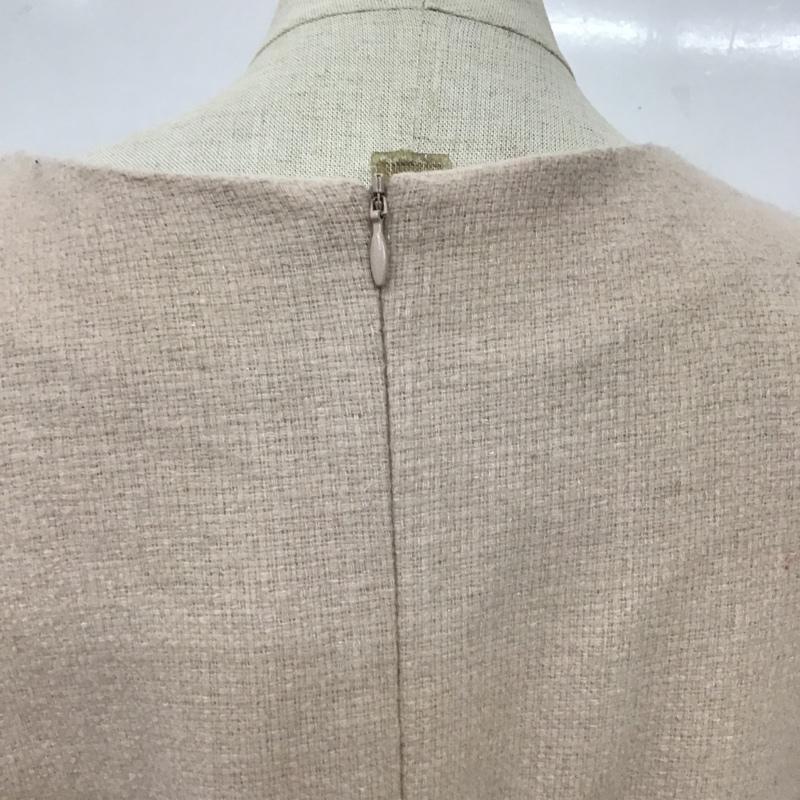 ナチュラルビューティーベーシック NATURAL BEAUTY BASIC ワンピース ひざ丈スカート 017-6240131 バックジップ Vネック 長袖ワンピース S 無地 桃 / ピンク /  レディース USED 古着 中古 10091274